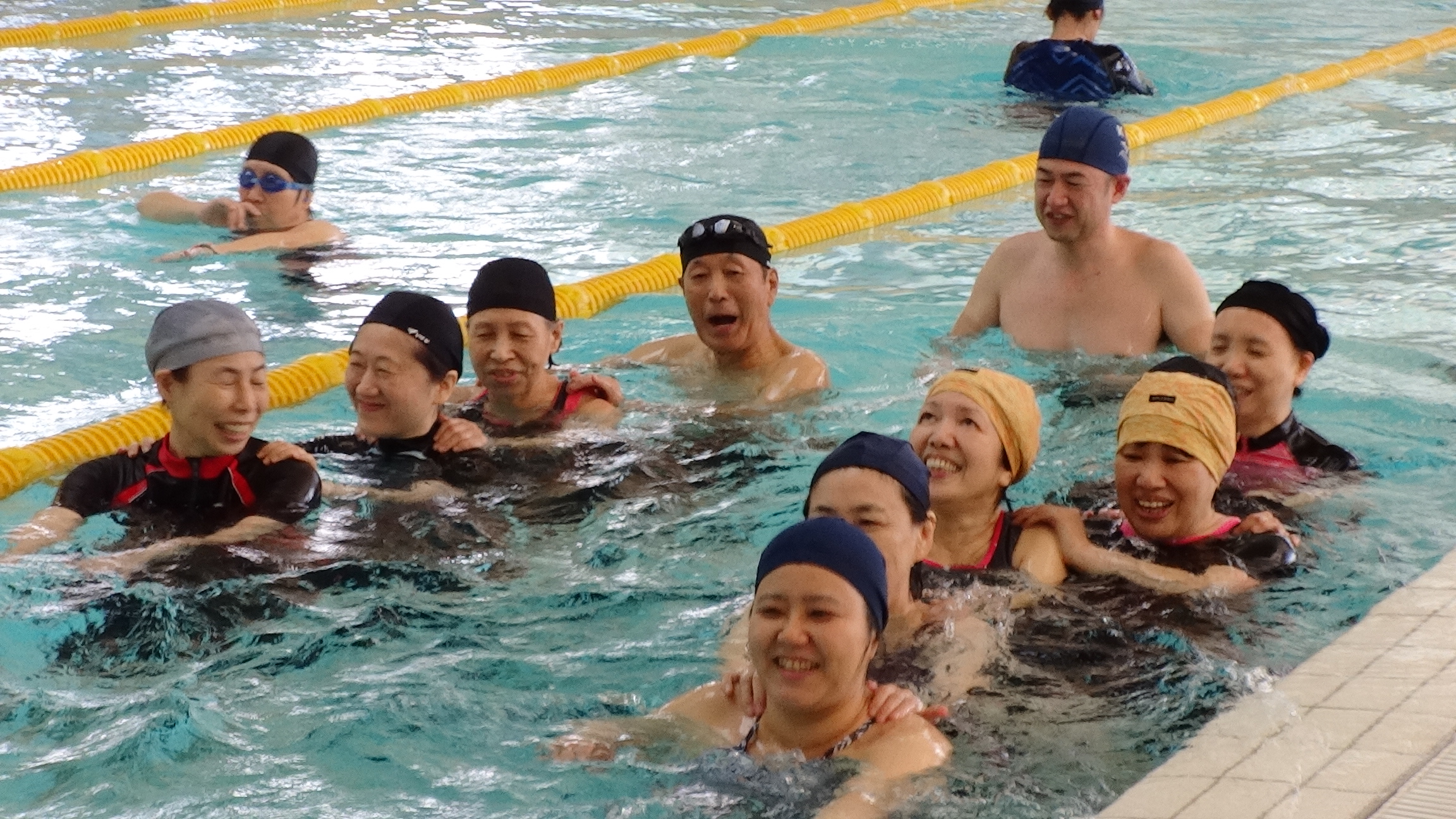 水中ウォーキング教室を開催しました 一般財団法人 熊本県スポーツ振興事業団 水中ウォーキング教室を開催しました 一般財団法人 熊本県スポーツ振興事業団
